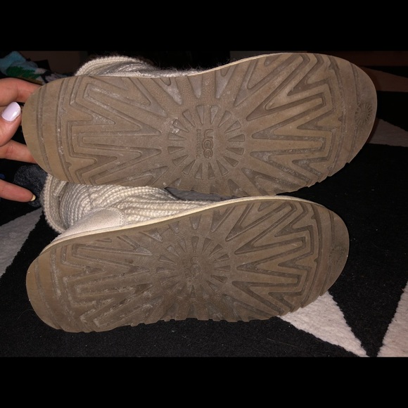 UGG Australia cream knit tall boots *SOLD* - Picture 3 of 4